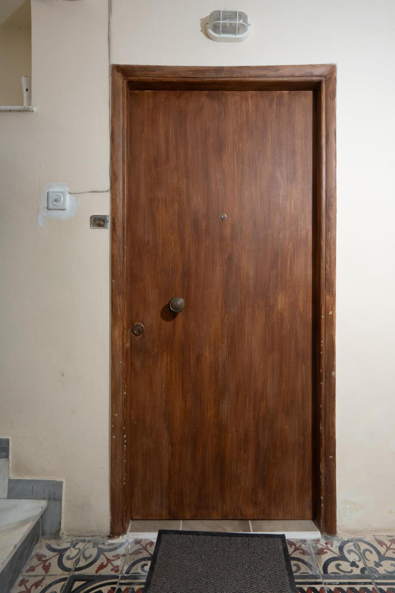 The Sweetest Acropolis Flat